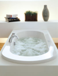 Status 1950mm Inset Bathtub from Adamsez